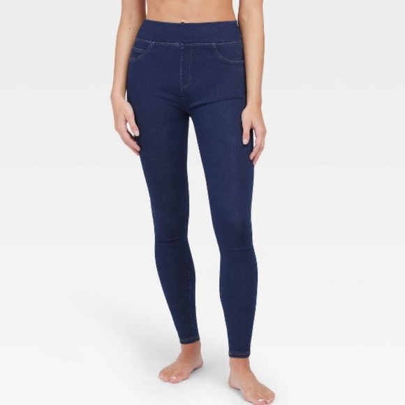 Assets by Spanx Denim Jean Skinny Leggings Size Small NWT - Picture 1 of 5